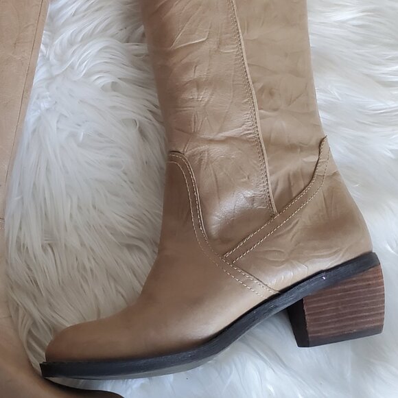 Gianni Bini Tan Leather Western Wrinkle Tall Riding Boots SZ 8 - Picture 10 of 14